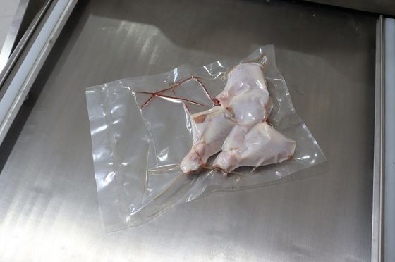 Elektrisch angetriebene Doppelkammer Vakuumverpackungsmaschine für Gemüse, Brot, Fisch und Meeresfrüchte 120 kg