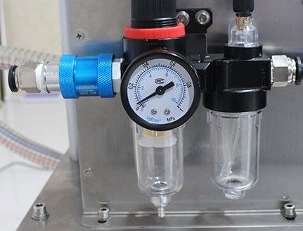 Restaurant Honigkrügel Vakuum Automatische Glasgläser Metallflasche Versiegelung Deckelmaschine