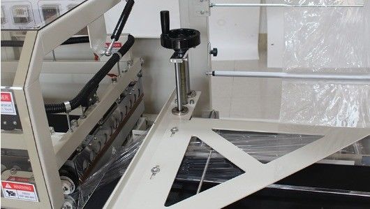 Max.30 Verpackungen/min. Geschwindigkeit Automatische Schnittmaschine für die Verpackung