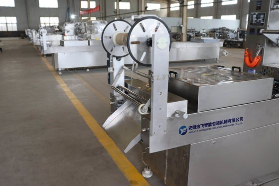 Elektrisch angetriebene automatische Thermoformmaschine mit Gasfüllung