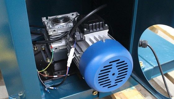 Automatische Palettenverpackungs- und -bandmaschine mit maximaler Last von 1500 kg/2000 kg