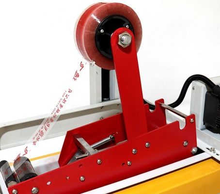 Hohe Dichtwirksamkeit YF Halbautomatische Verpackungsmaschine mit Klebeband