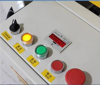 FXJ-4030TDCF Automatischer Verdichter und Etikettierer für Kartonhaken 90-420 mm