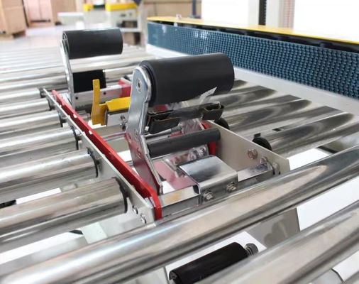 FXJ-4030S Halbautomatische Kreuzversiegelung Kartonkastenkasten Versiegelungsband Versiegelungsmaschine mit beiden Enden Rolltisch