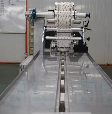 Verpackungsmaterial Papier automatische Flow Wickelmaschine für Kekse Brot Kleines Kuchen
