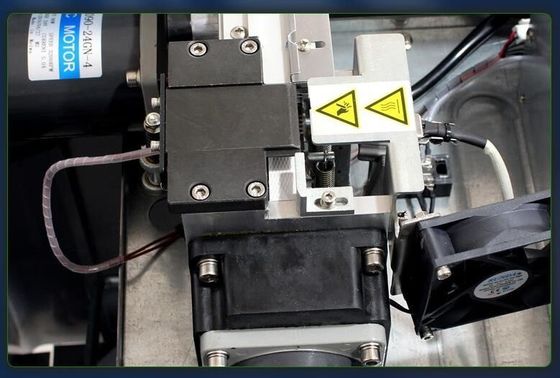 Hohes Schreibtisch-Niedrigtisch-halb-automatische Gurtmaschine für PP-Gürtel- und Papierkartonverpackung