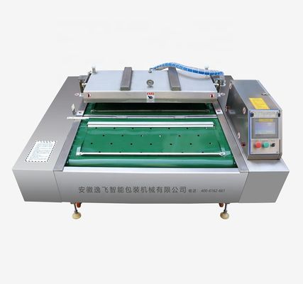 Kunststoffverpackungen benötigen einen Vakuumdichtungsgerät mit kontinuierlich rotierendem Rollband