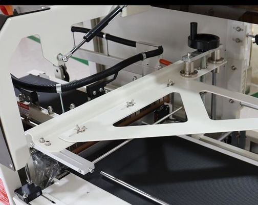55 cm Max Filmbreite Automatische L-Stäbe Versiegelung und Wärmetunnel Schrumpfpackmaschine