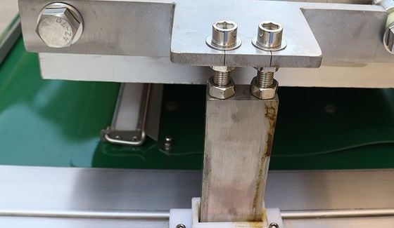 10 mm Dichtungsbreite Fleischförderband Typ Vakuum Kontinuierliche Walzverpackungsmaschine