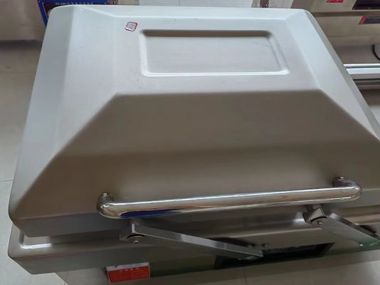 Doppelkammer Vakuumverpackungsmaschine für die Verteilung von Kugelkäse und Gerste